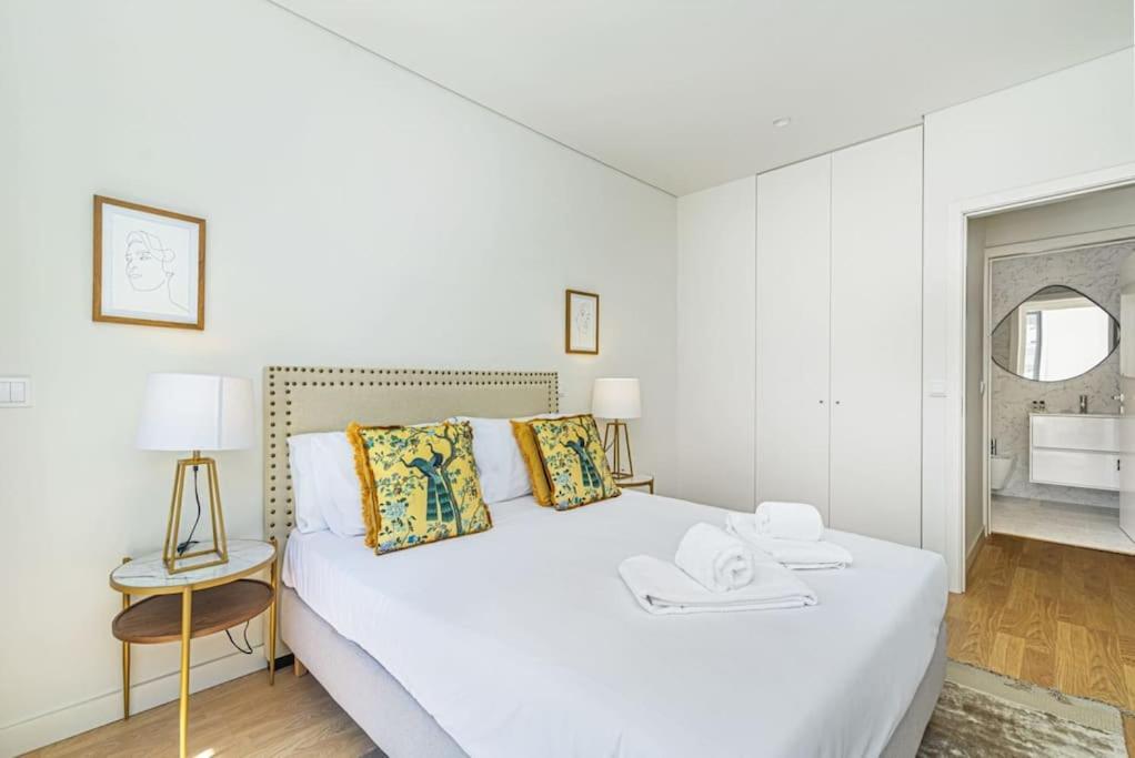 Large Terrace In Paraiso By Innkeeper Porto Bagian luar foto